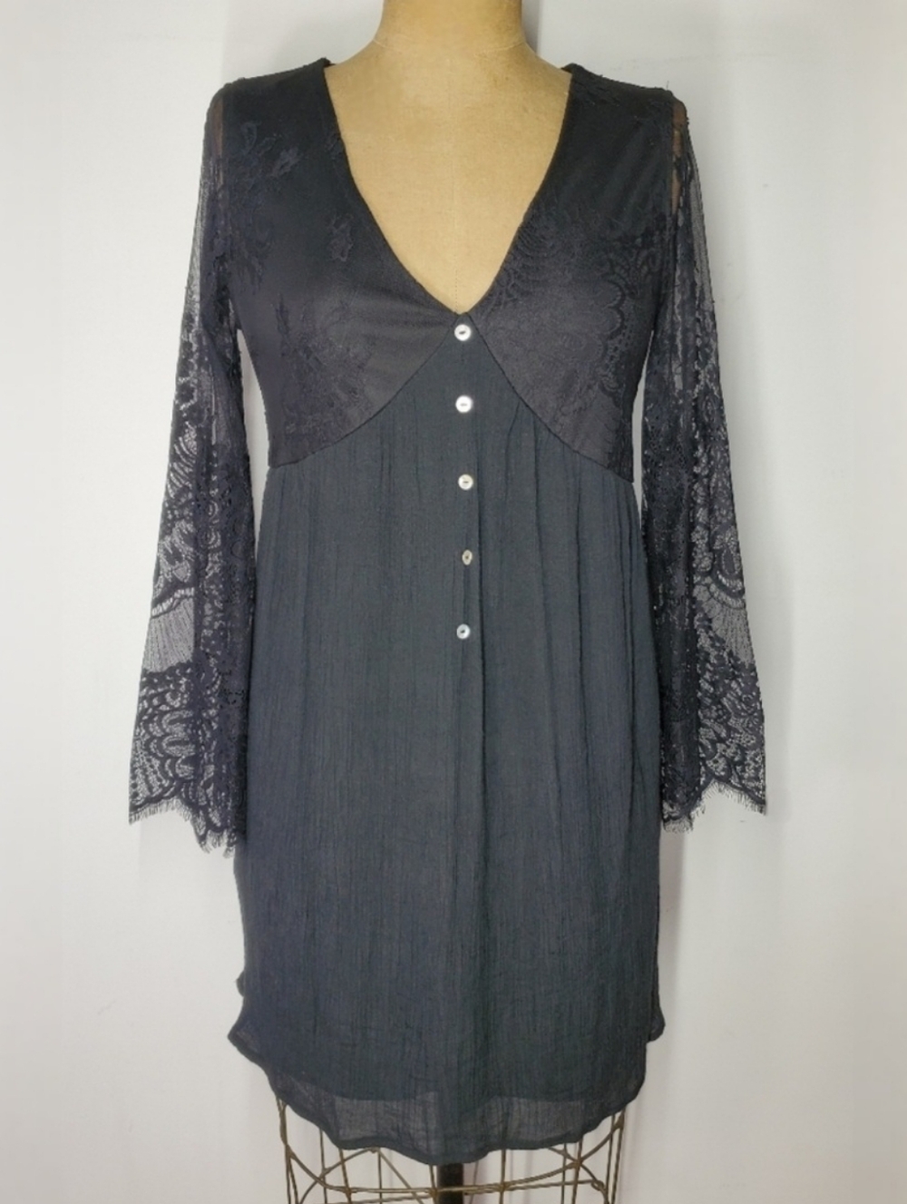 BaeVely S/M Dress Black Mini Lace Long Sleeve Empire Lined Creppe MoP Buttons